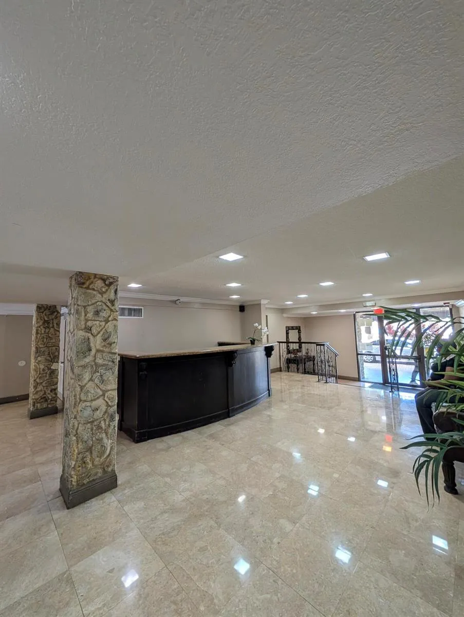 1800 Sans Souci Boulevard #424 North Miami, FL 33181