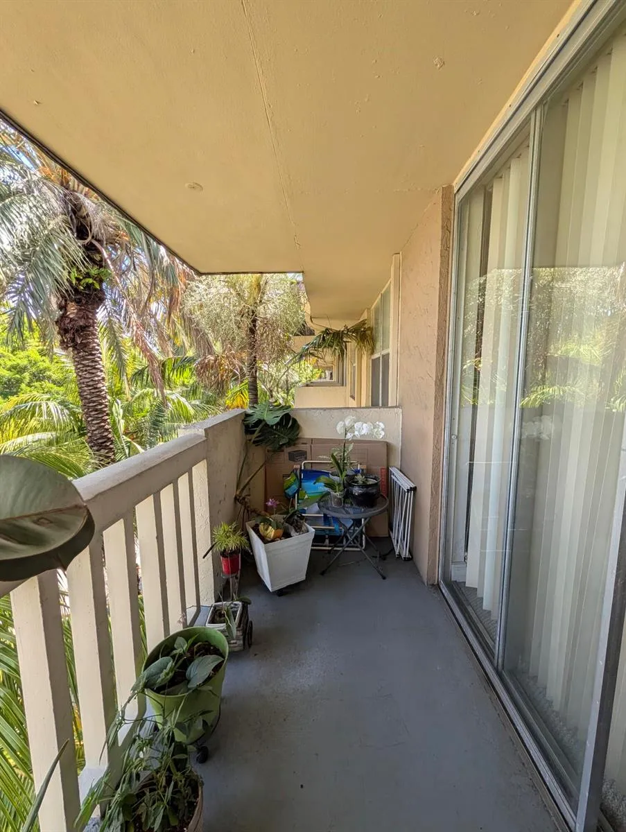 1800 Sans Souci Boulevard #424 North Miami, FL 33181