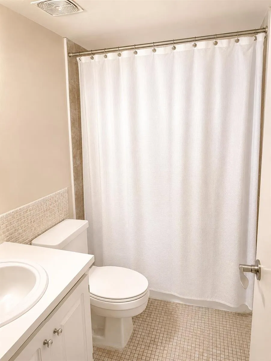 1800 Sans Souci Boulevard #424 North Miami, FL 33181
