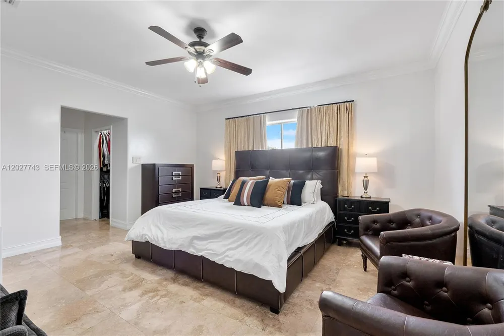 16732 NW 89th Pl Miami Lakes, FL 33018