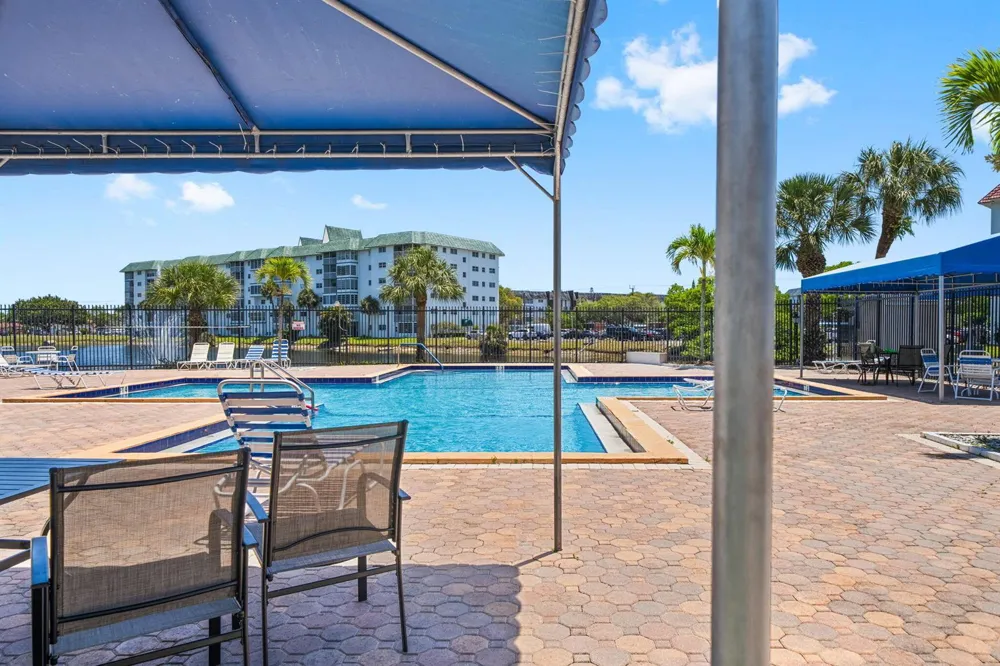 2271 NW 48th Terrace #207 Lauderhill, FL 33313
