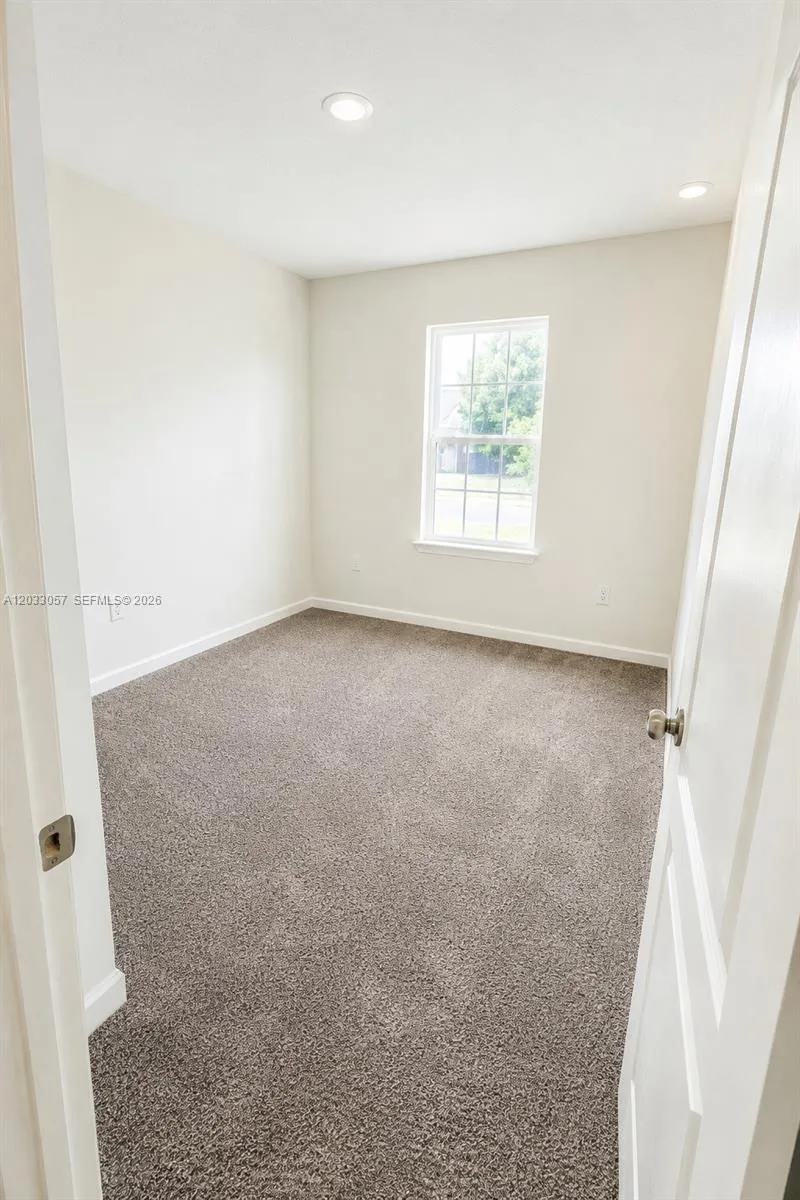 811 SERENADE St NW Palm Bay, FL 32907