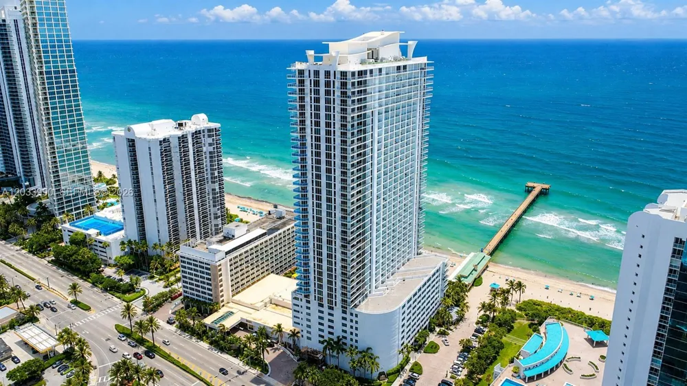 16699 Collins Ave #2906 Sunny Isles Beach, FL 33160