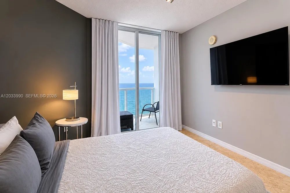 16699 Collins Ave #2906 Sunny Isles Beach, FL 33160