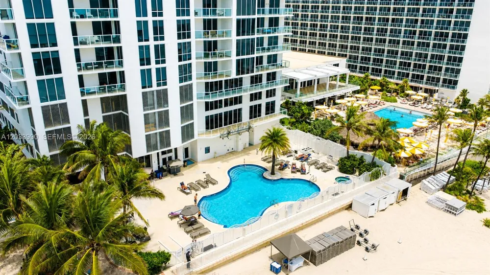 16699 Collins Ave #2906 Sunny Isles Beach, FL 33160