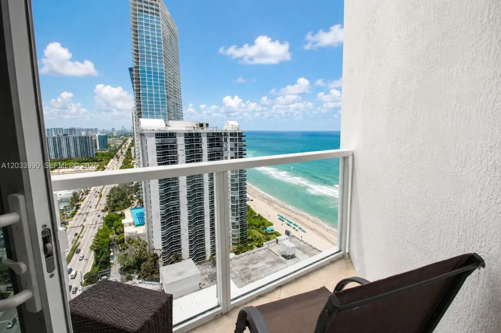 16699 Collins Ave #2906 Sunny Isles Beach, FL 33160