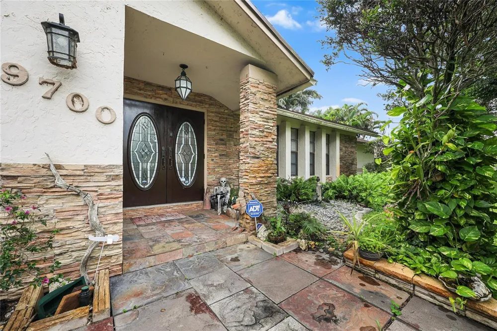 9700 NW 28th Street Cooper City, FL 33024
