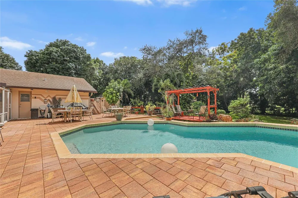9700 NW 28th Street Cooper City, FL 33024