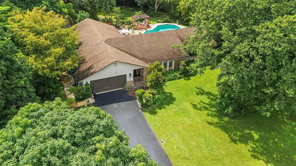 9700 NW 28th Street Cooper City, FL 33024