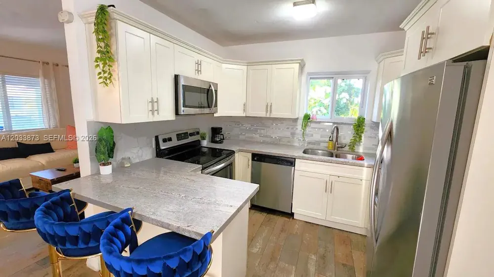 11 NW 47th Ter Miami, FL 33127