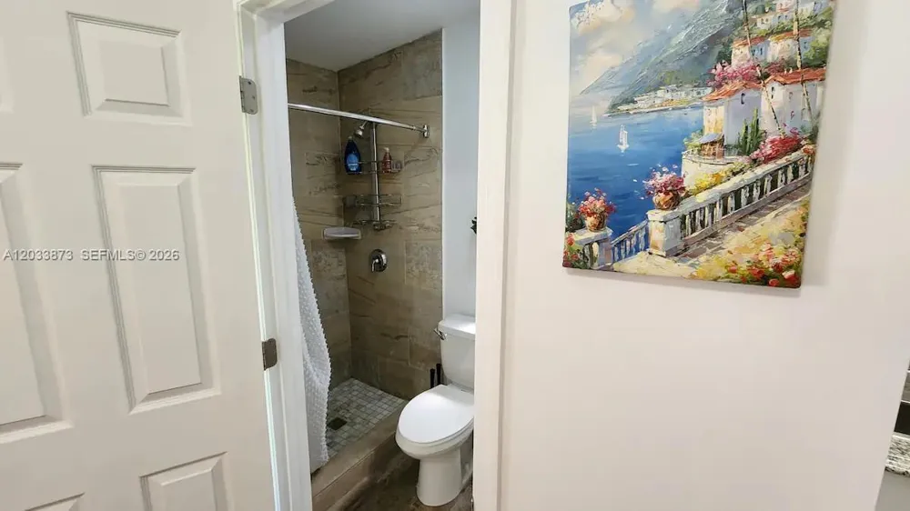 11 NW 47th Ter Miami, FL 33127