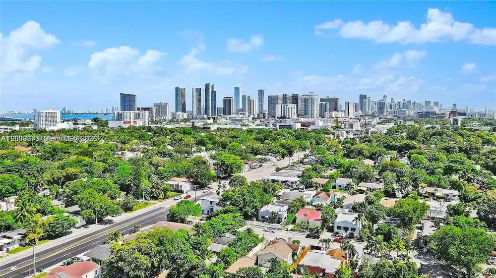 11 NW 47th Ter Miami, FL 33127
