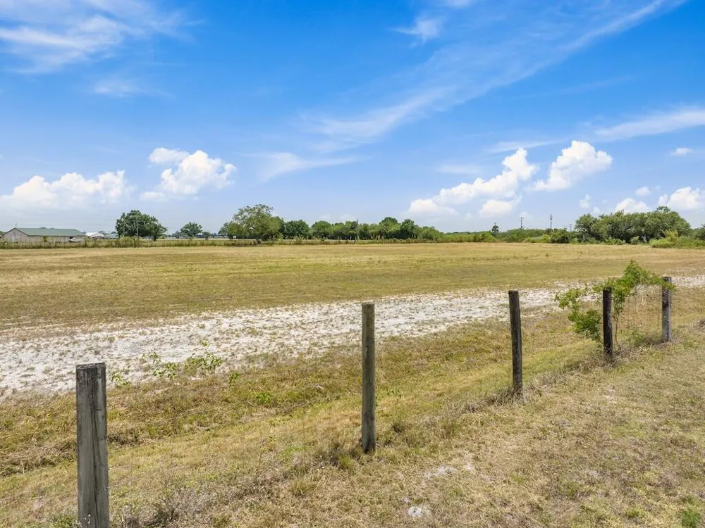3274 NW 18th Street Okeechobee, FL 34972
