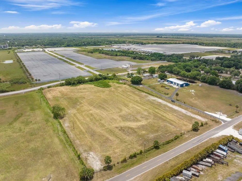 3274 NW 18th Street Okeechobee, FL 34972