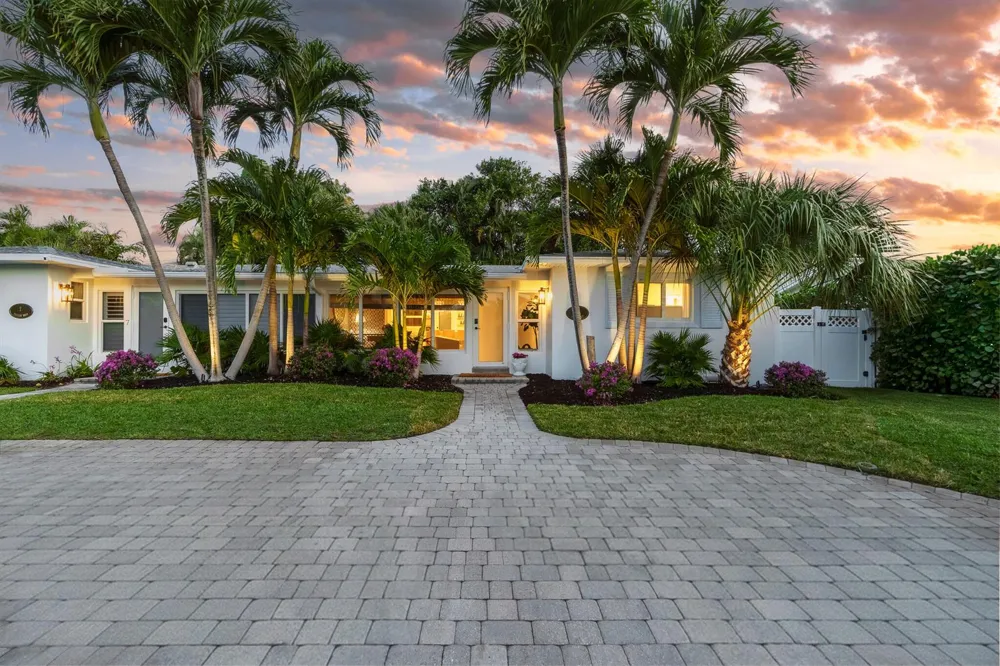 7 Fayette Drive Ocean Ridge, FL 33435
