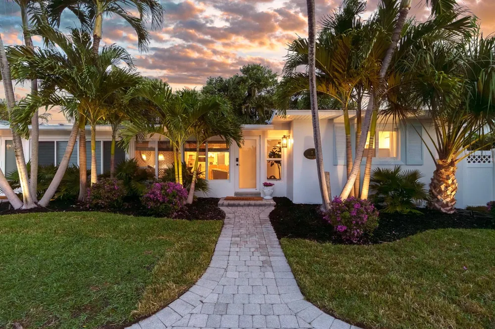7 Fayette Drive Ocean Ridge, FL 33435