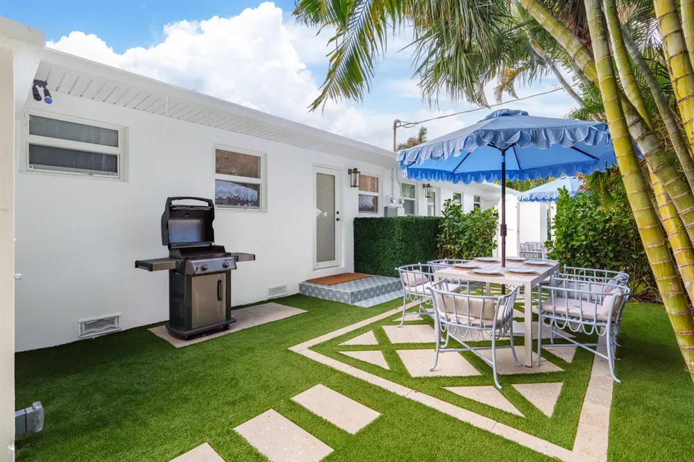 7 Fayette Drive Ocean Ridge, FL 33435
