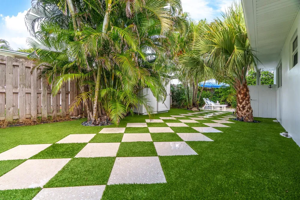 7 Fayette Drive Ocean Ridge, FL 33435