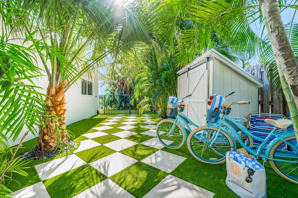 7 Fayette Drive Ocean Ridge, FL 33435