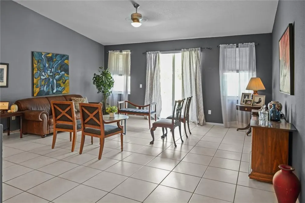 8209 SW 173rd Terrace Palmetto Bay, FL 33157