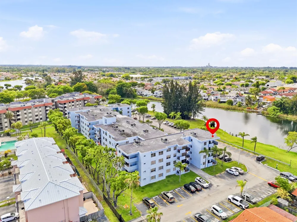 1221 SW 122nd Avenue #401 Miami, FL 33184