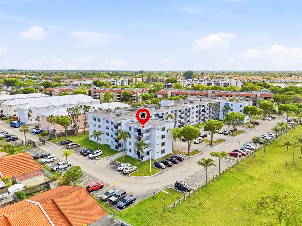 1221 SW 122nd Avenue #401 Miami, FL 33184