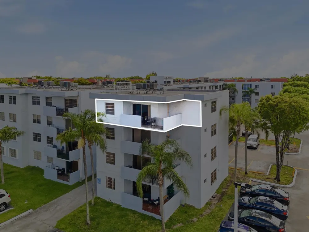 1221 SW 122nd Avenue #401 Miami, FL 33184