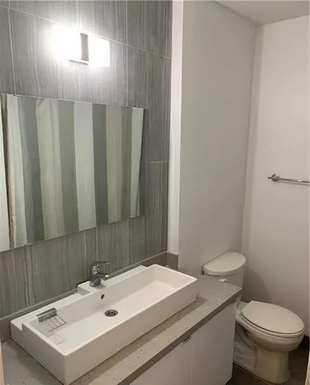 2830 NE 30th Place #6 Fort Lauderdale, FL 33306