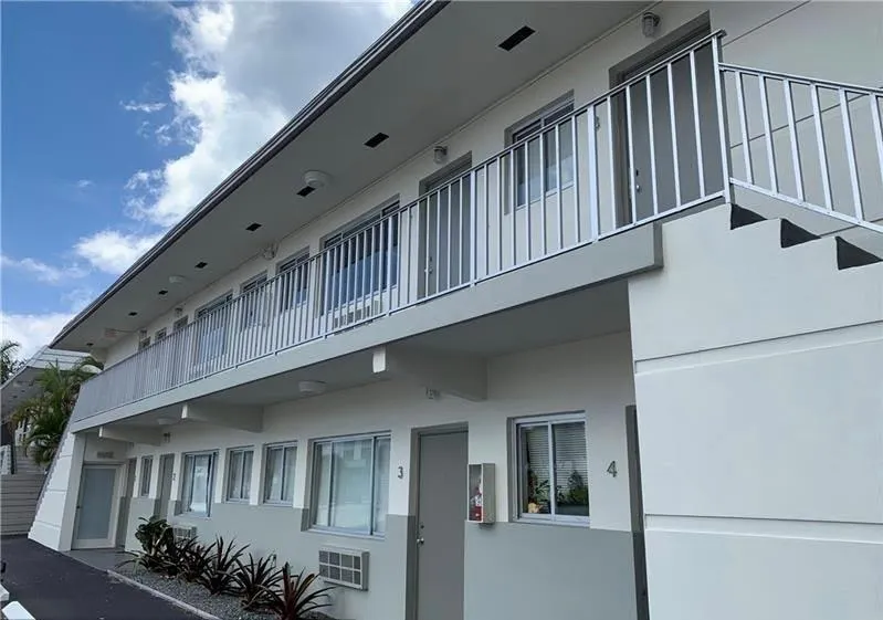 2830 NE 30th Place #6 Fort Lauderdale, FL 33306