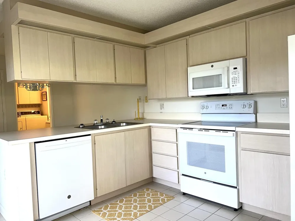 36 Danbury Court #B Royal Palm Beach, FL 33411
