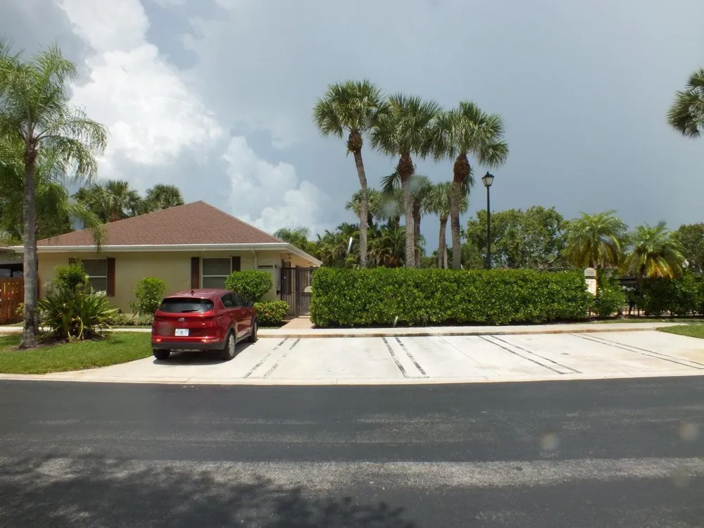 36 Danbury Court #B Royal Palm Beach, FL 33411