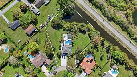 3541 Carlton Lane