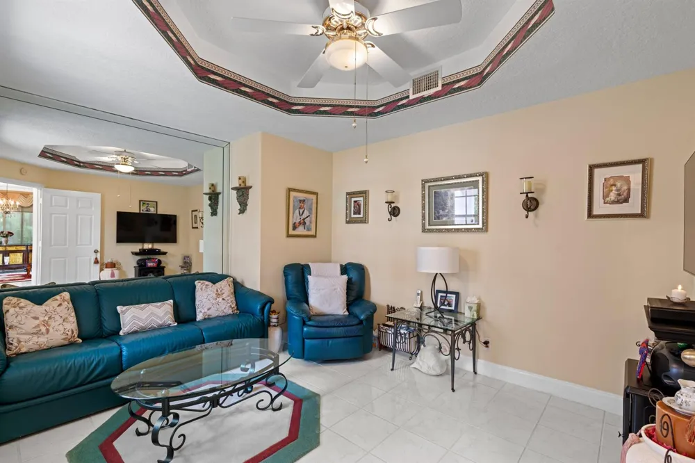 8550 Via Romana #1 Boca Raton, FL 33496