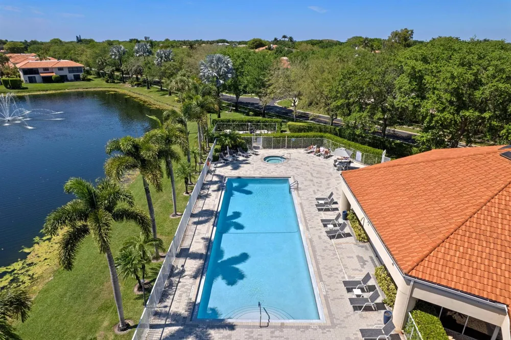 8550 Via Romana #1 Boca Raton, FL 33496