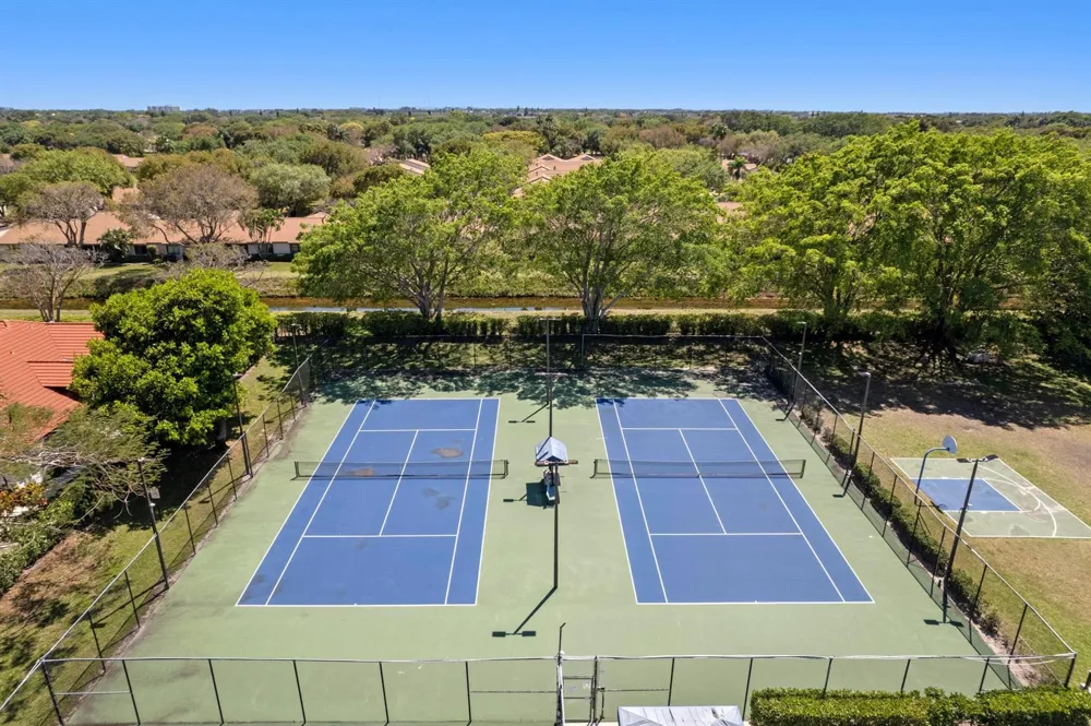 8550 Via Romana #1 Boca Raton, FL 33496