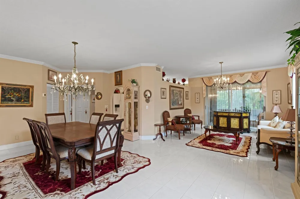 8550 Via Romana #1 Boca Raton, FL 33496
