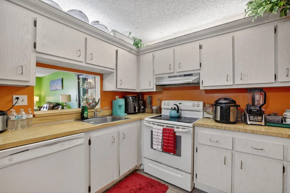 1830 SW 81st Avenue #4107 North Lauderdale, FL 33068
