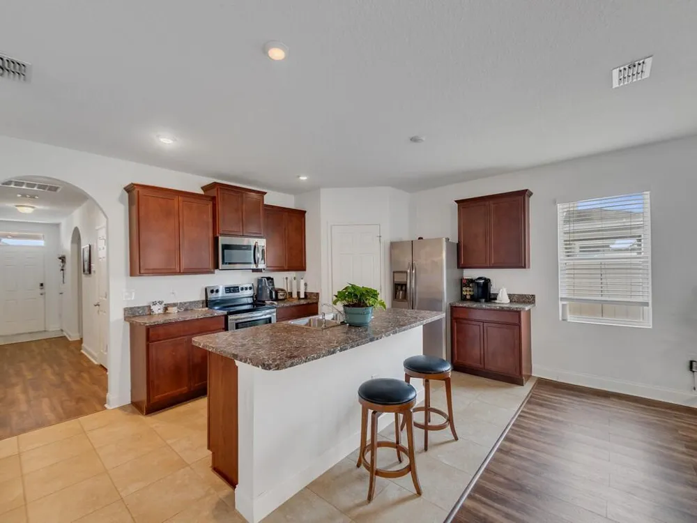 475 SW Moray Dr Drive Palm Bay, FL 32908
