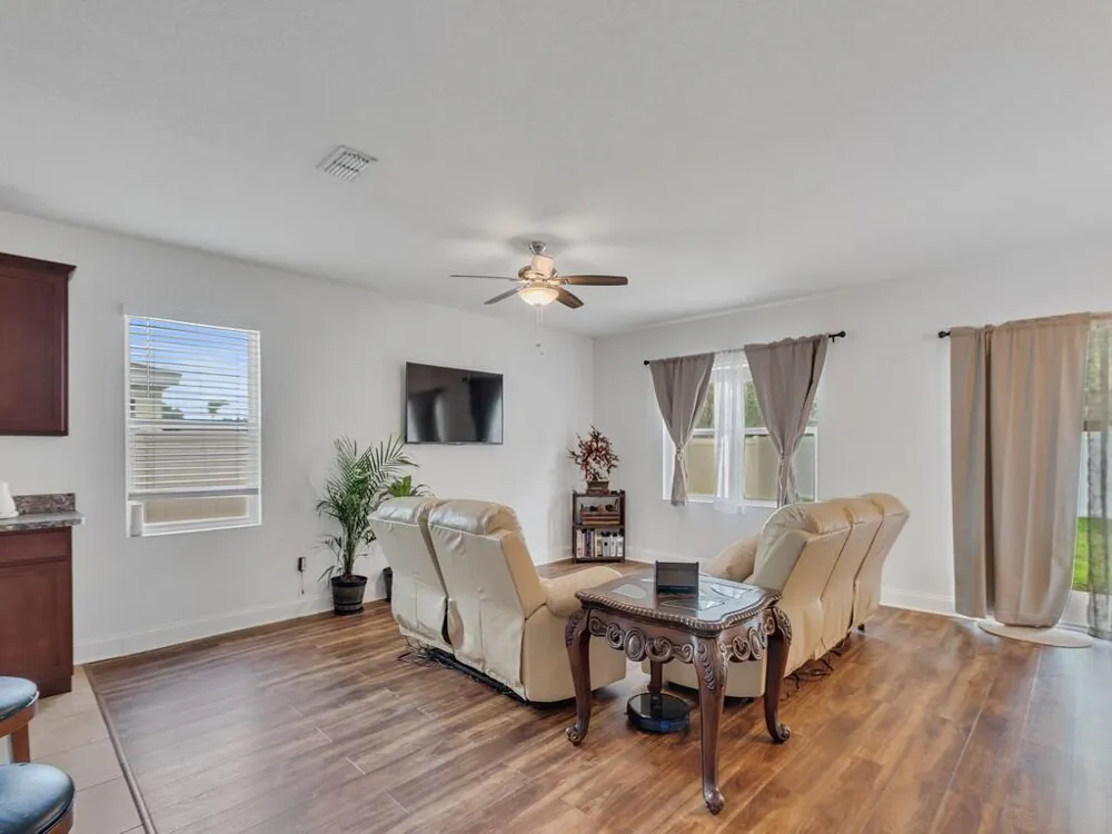 475 SW Moray Dr Drive Palm Bay, FL 32908
