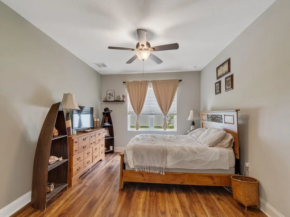 475 SW Moray Dr Drive Palm Bay, FL 32908