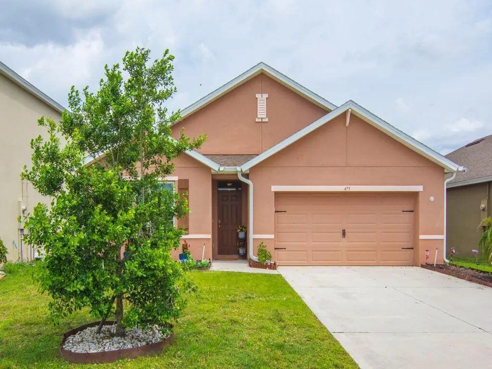 475 SW Moray Dr Drive Palm Bay, FL 32908