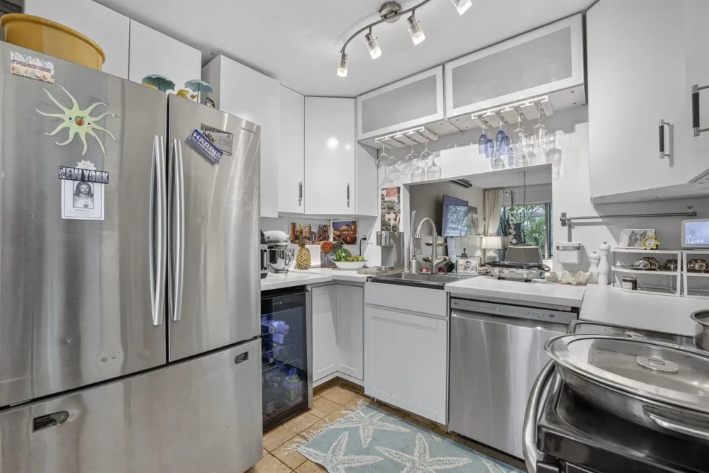 153 W Hemingway Circle W Margate, FL 33063