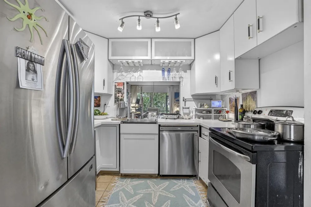 153 W Hemingway Circle W Margate, FL 33063