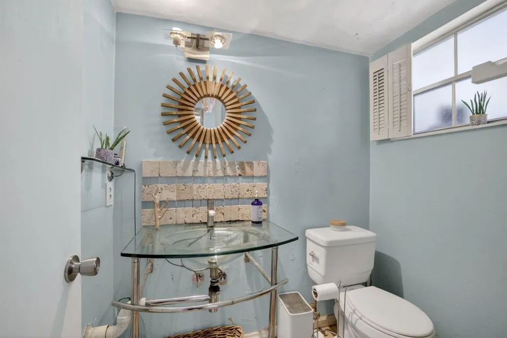 153 W Hemingway Circle W Margate, FL 33063
