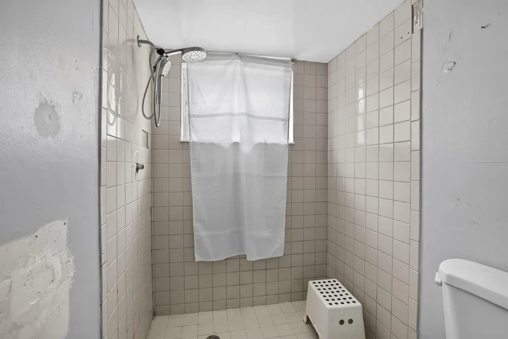 153 W Hemingway Circle W Margate, FL 33063