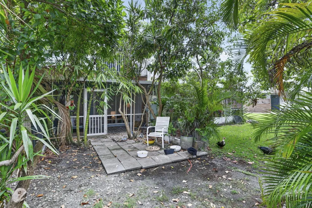153 W Hemingway Circle W Margate, FL 33063