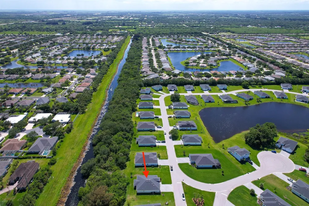 4749 Wellington Way SW Vero Beach, FL 32968