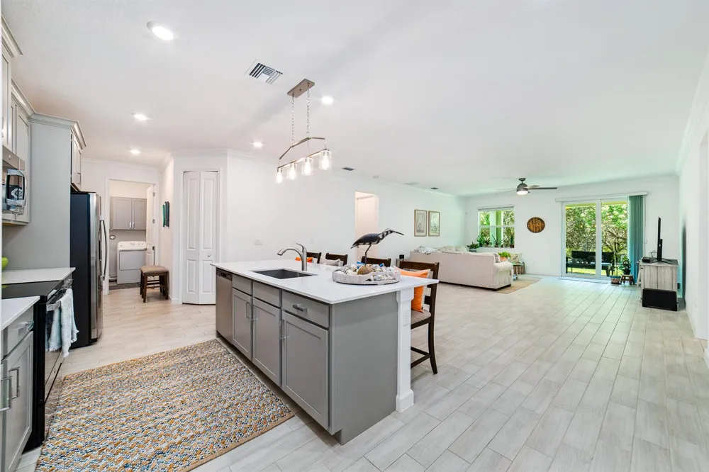 4749 Wellington Way SW Vero Beach, FL 32968