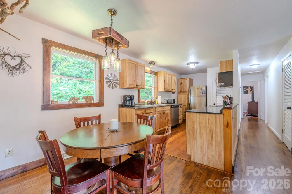 84 English Road Spruce Pine, NC 28777