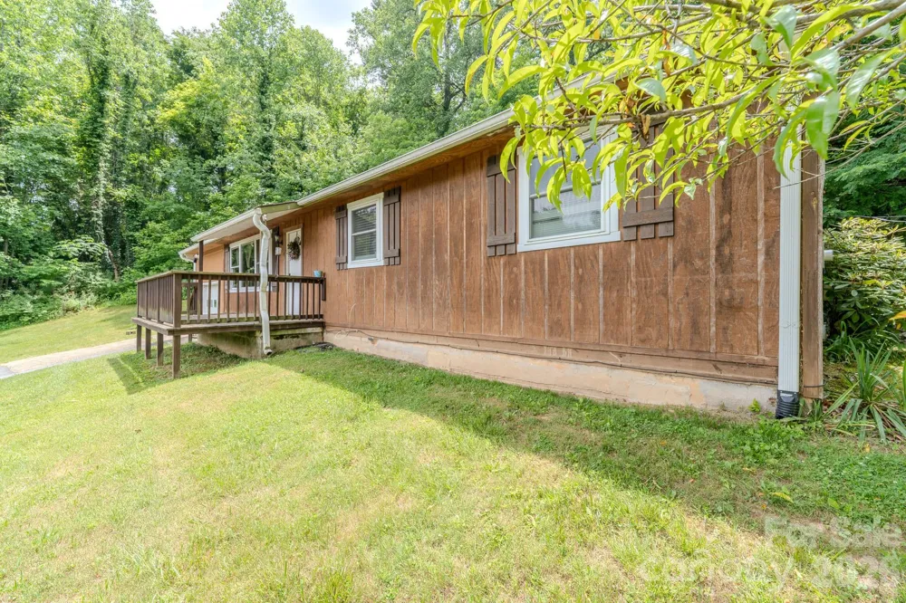 84 English Road Spruce Pine, NC 28777